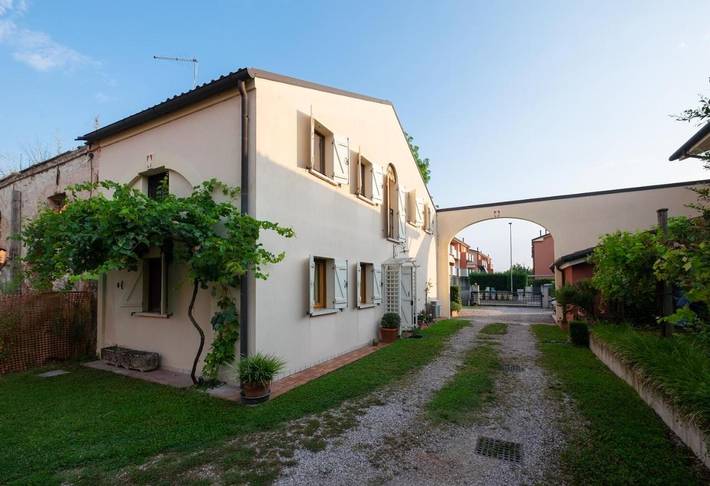 Bed and breakfast per 2 persone, con giardino - 1