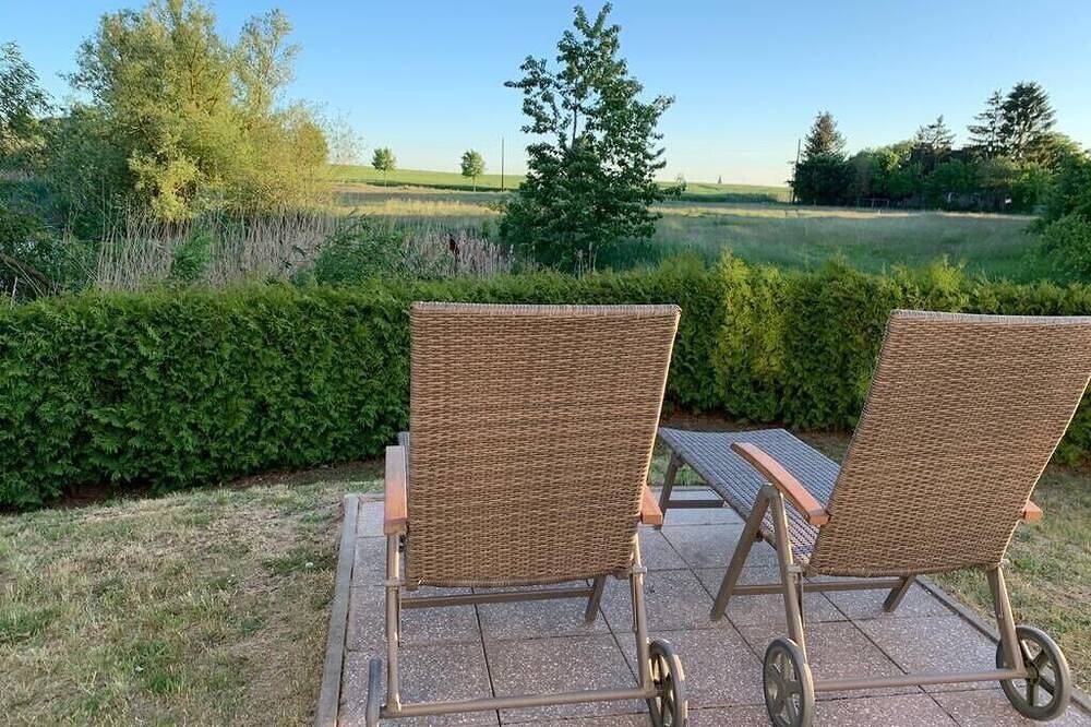 Ganze Wohnung, Apartment Waren for nature lovers and families in Ludorf, Müritz