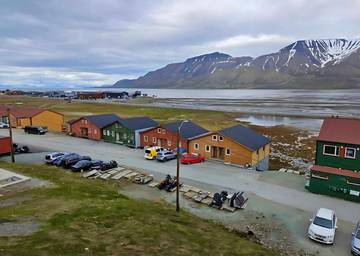 Gîte pour 6 personnes, avec vue et vue sur le lac dans Longyearbyen