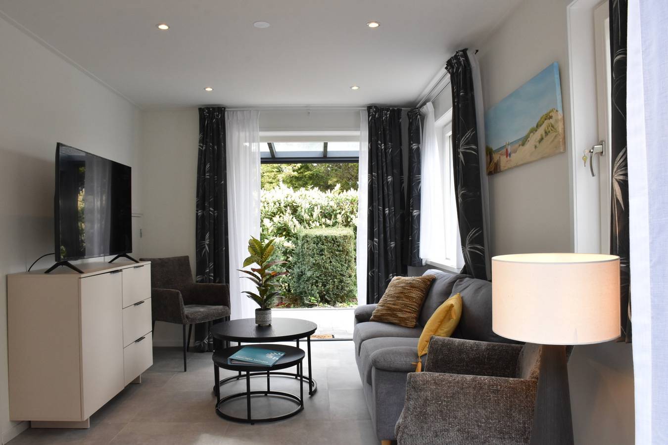 Charming new holiday home with air conditioning in the center of Domburg in Domburg, Walcheren
