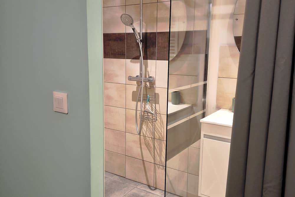 Ganze Wohnung, Apartment located 35 minutes from the sea and 35 minutes from the Cevennes. in Saint-Clément, Mittelmeerküste (Frankreich)