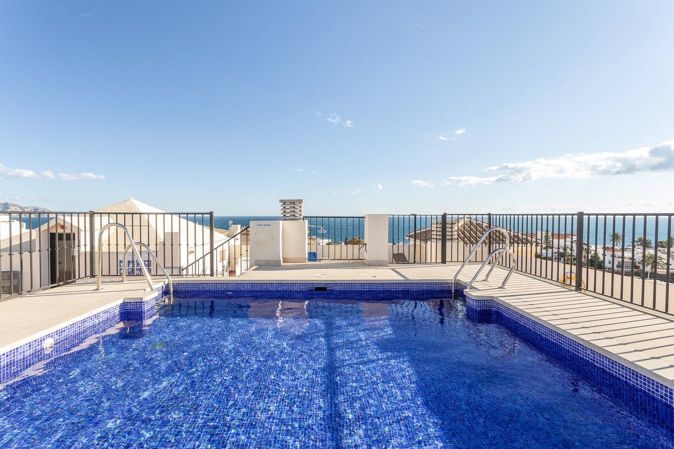 Hel lejlighed, Ferielejlighed for 4 personer med balkon in Nerja, Costa del Sol
