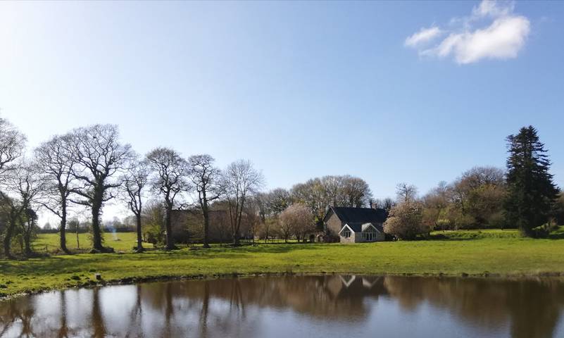 Gîte pour 6 personnes, avec jardin à Gratot - 2