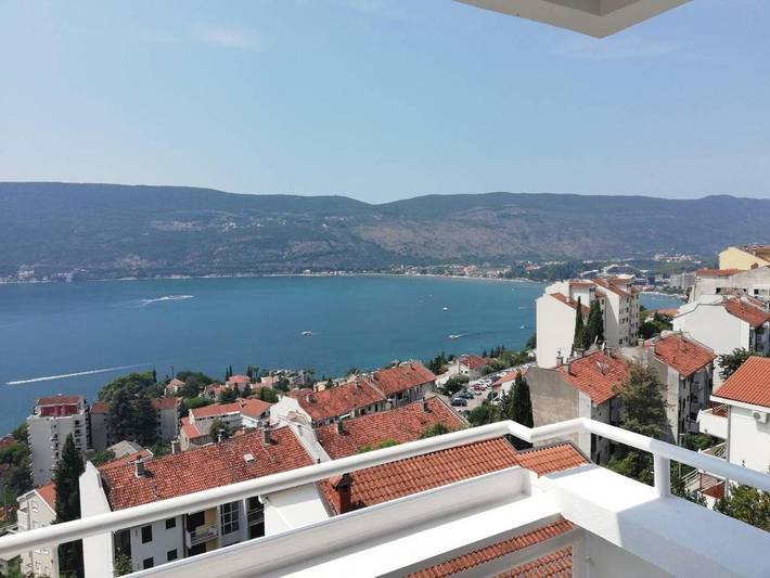 Apartament wakacyjny dla 5 osób, z Taras i Widok w Herceg Novi