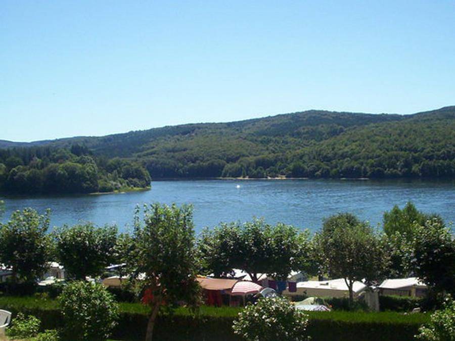 Camping Le Rouquié du Lac  - Chalet 4 personas - Gitotel (4couchages) in Lamontélarié, Región de Lacaune