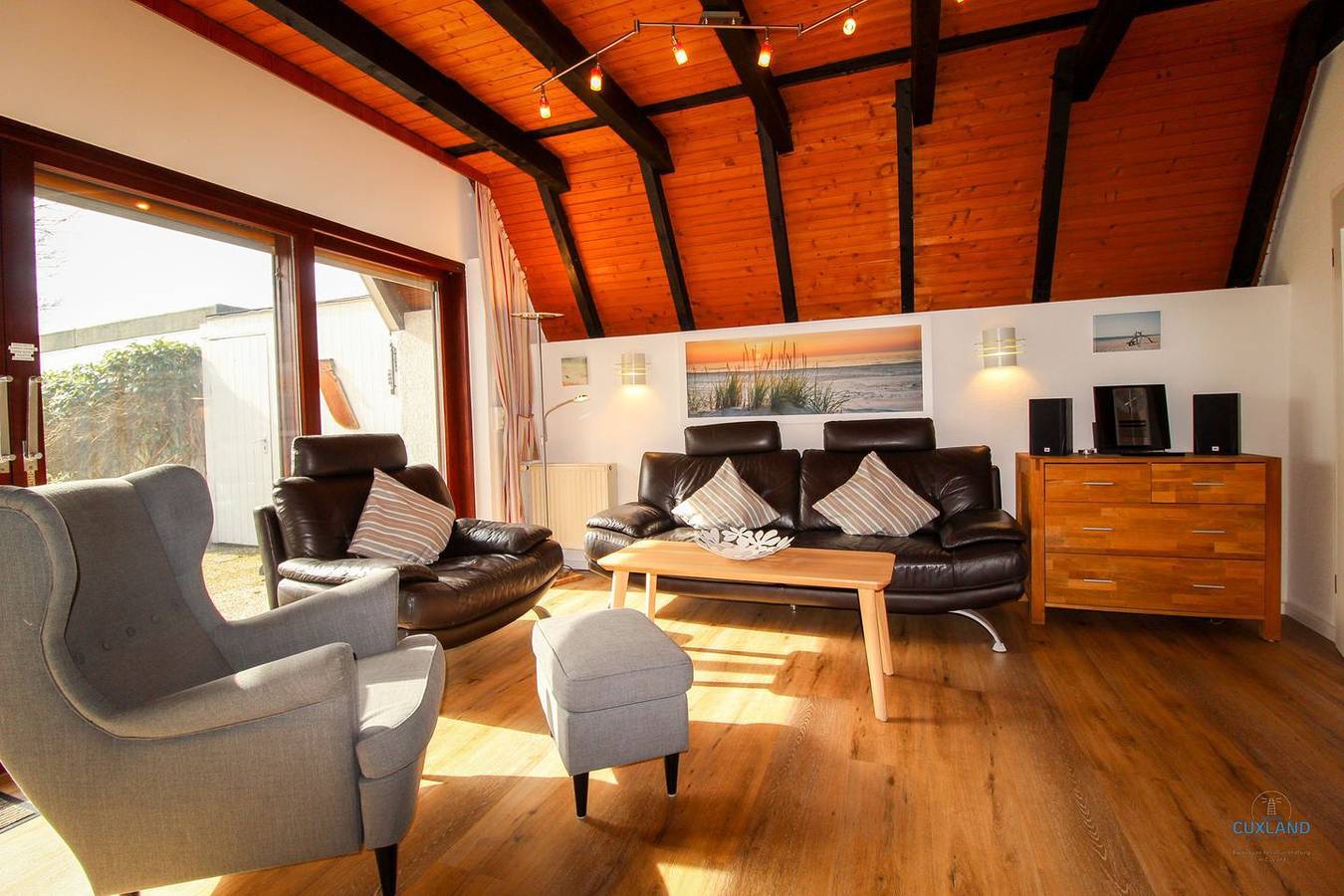 Haus Hanna - Familienfreundliches Ferienhaus im ruhigen Duhner Ferienhausgebiet in Duhnen, Cuxhaven