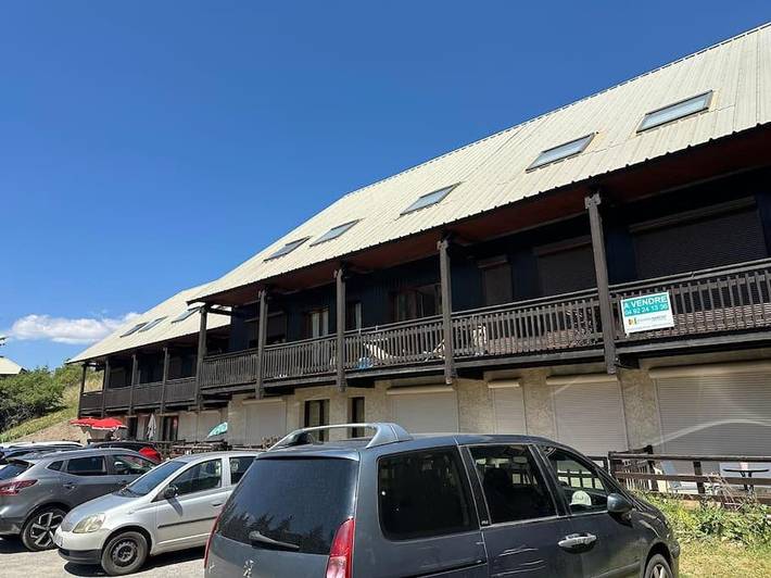 Gîte pour 6 personnes, avec vue et terrasse, animaux acceptés dans Office De Tourisme De Vars - 2