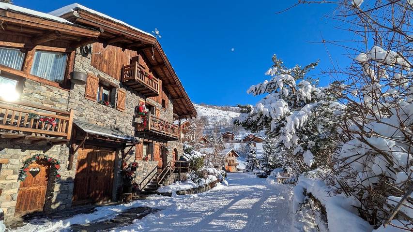 Appartement entier, Appartement 'Gite 4p À 3 Vallees Saint Martin' avec vue montagne, balcon et Wi-Fi in Saint-Martin-de-Belleville, Massif de la Vanoise