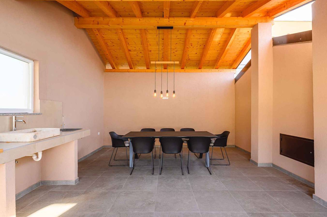 Villa mit Pool, Klimaanlage, Internet und überdachter Terrasse, nahe dem Meer  in Umag, Umag und Umgebung