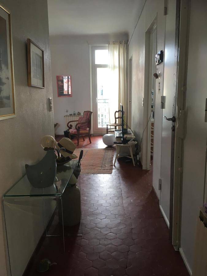 Gîte pour 4 personnes, avec balcon et vue dans Le Mourillon - 3