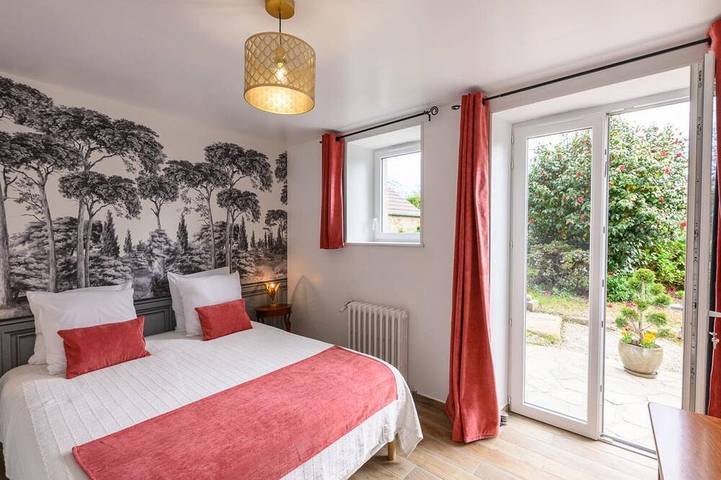 Gîte pour 6 personnes, avec jardin à Saint-Pierre-Église - 2