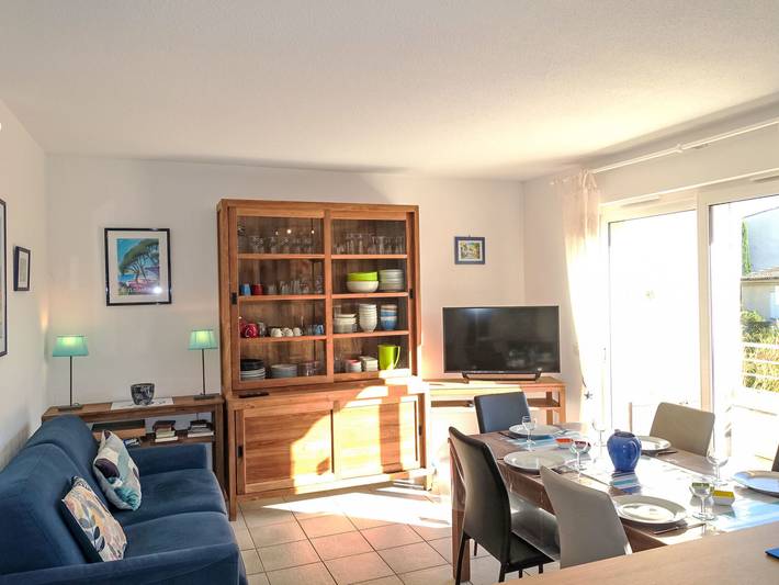 Gîte pour 5 personnes, avec terrasse et jardin dans Plage Du Grand Boucharel Saint Aygulf - 2