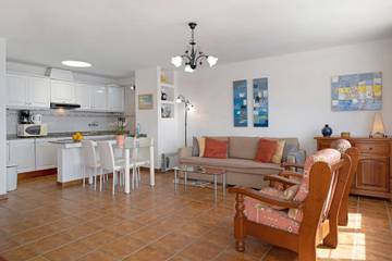 Apartment for 2 People in Playa Blanca, Yaiza, Photo 3