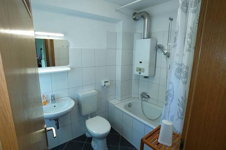 Appartement entier, Boltes apartment \"Berne\" Du-Huckingen in Duisbourg, Bas-Rhin