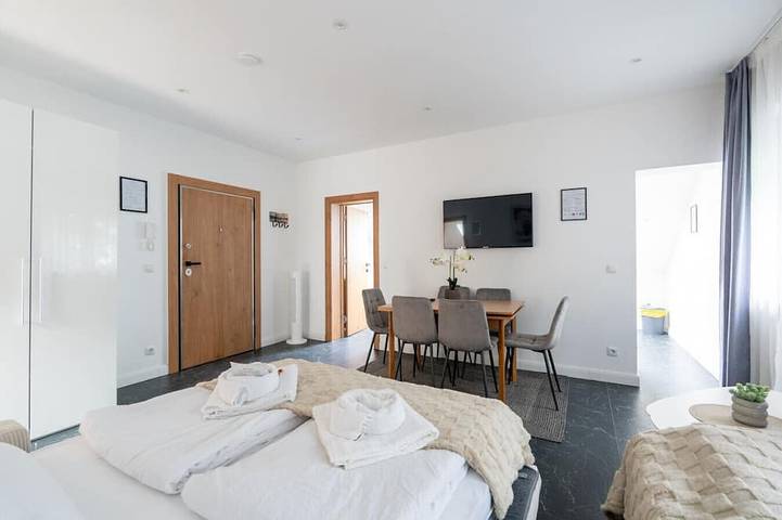 Ganze Wohnung, Near Vienna•60m²•6 Guests• Self Check-in & Parking in Purkersdorf, Traisental