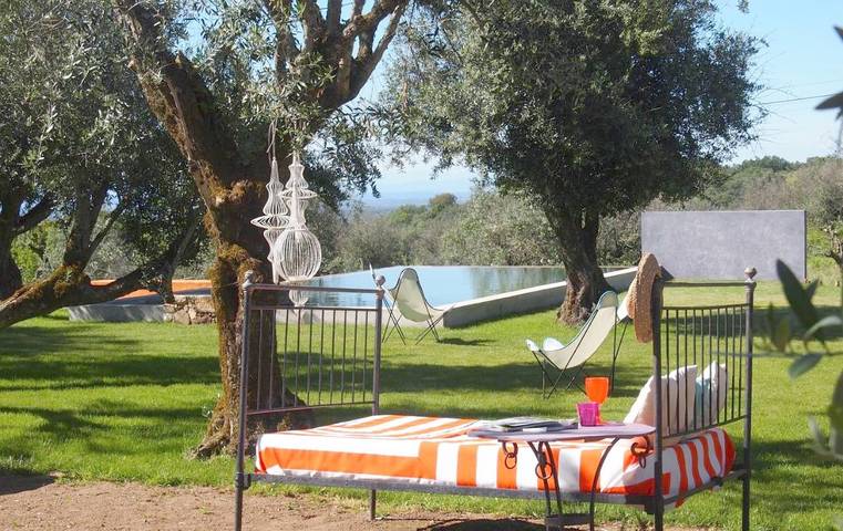 Casa de férias para 3 pessoas, com Terraço e Jardim e ainda Piscina and Vista em Castelo de Vide