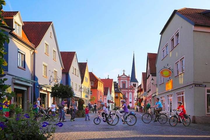 Hotel Weisses Lamm - Economy Einzelzimmer in Veitshöchheim, Fränkisches Weinland