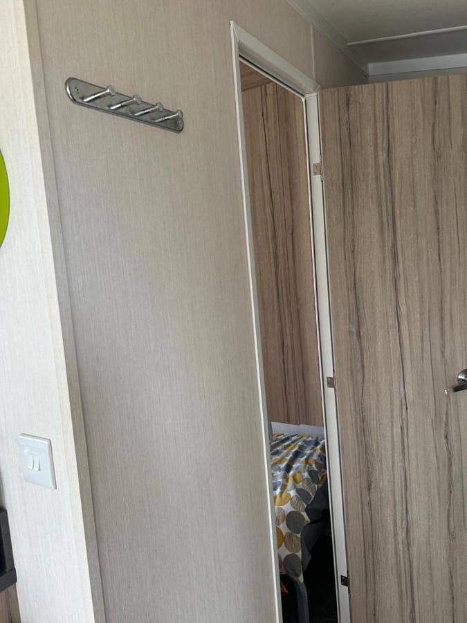 Mobile Home in Selsey, West Sussex