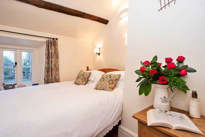 Two Storrs Cottages in Ingleton, Yorkshire Dales National Park