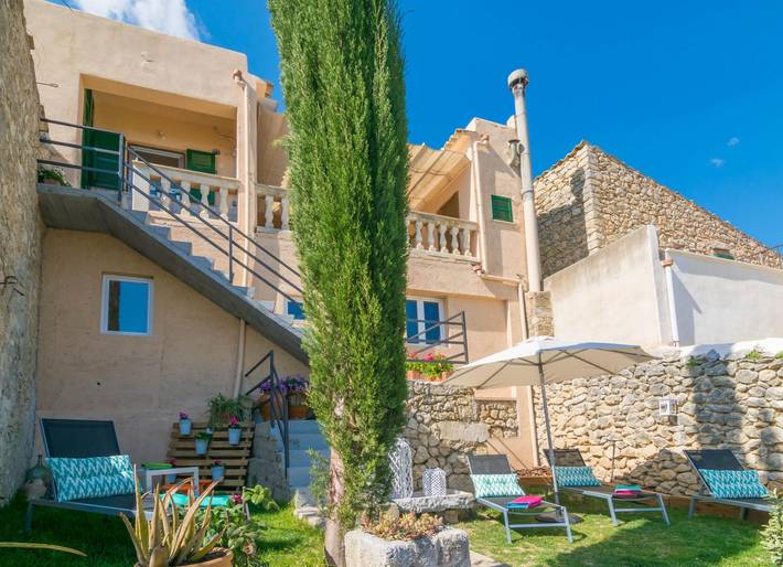 Ca Sa Tia Vicari - Chalet with private garden in Selva. Free Wifi in Selva, Mallorca Inselmitte
