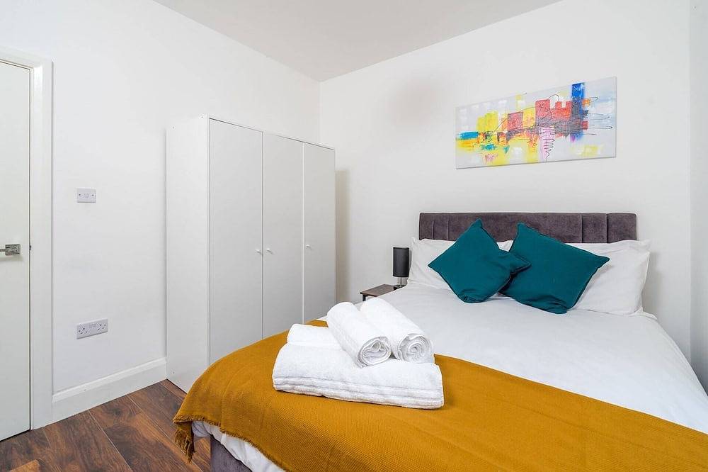 Apartamento entero, Centrl Watford 2 bedroom Grnd Flr Apt with Parking in Watford, Hertfordshire