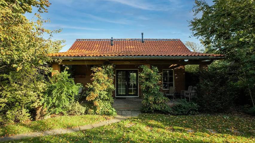 Ferienhaus für 4 Personen, mit Garten in Friesland