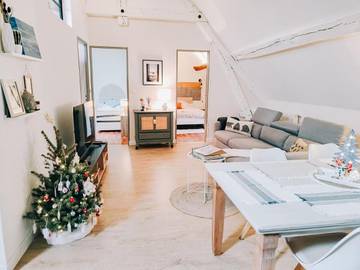 Gîte pour 5 personnes, avec jardin à Cellettes