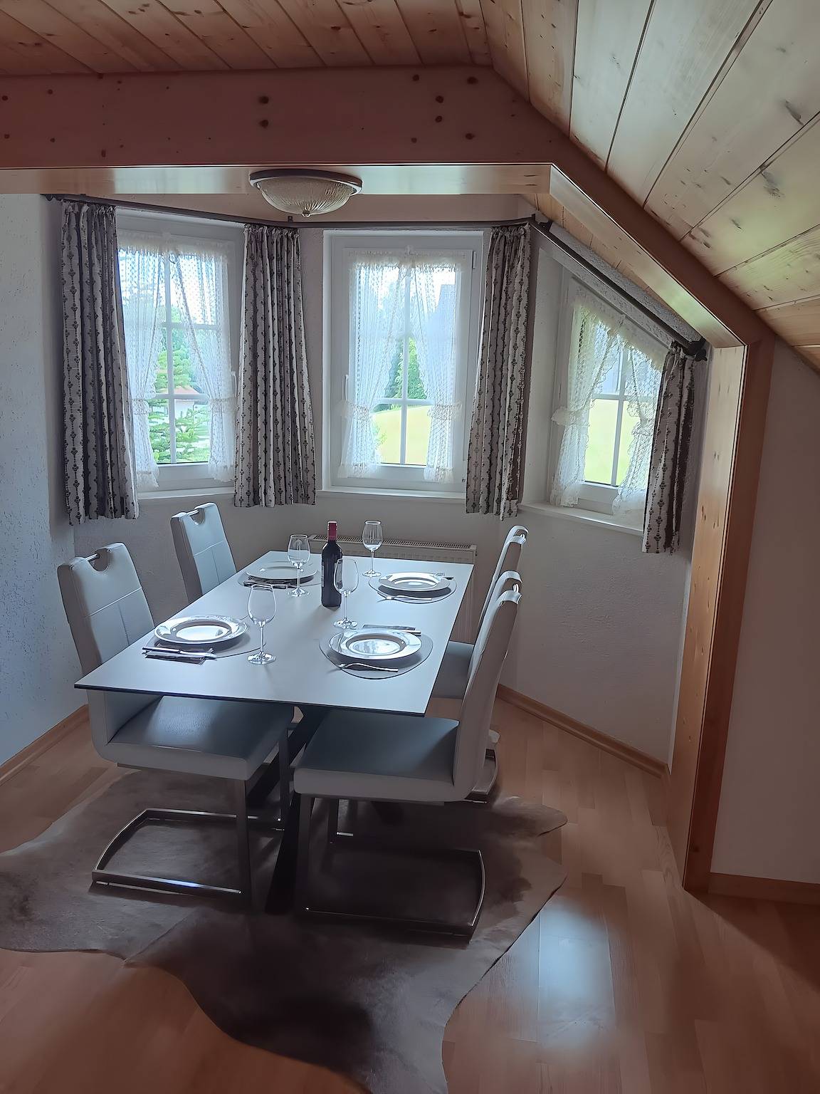 Ganze Wohnung, Ferienwohnung 'Schupp' mit Bergblick, Freisitz und Wi-Fi in Dachsberg, Südschwarzwald