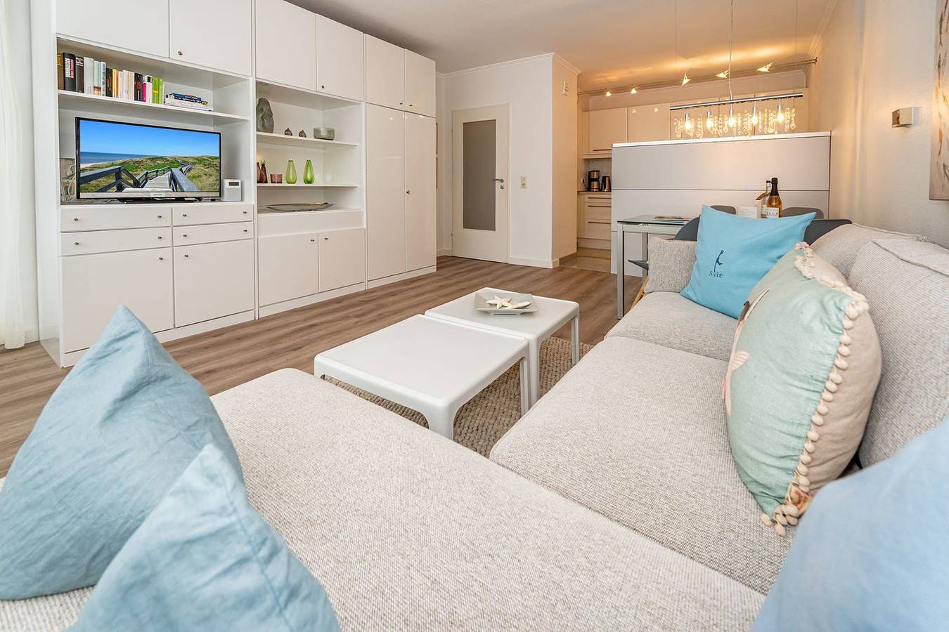 Ganze Wohnung, Komfortable Ferienwohnung Lieblingsplatz mit Balkon und privatem Parkplatz auf Sylt in Westerland, Sylt (Gemeinde)