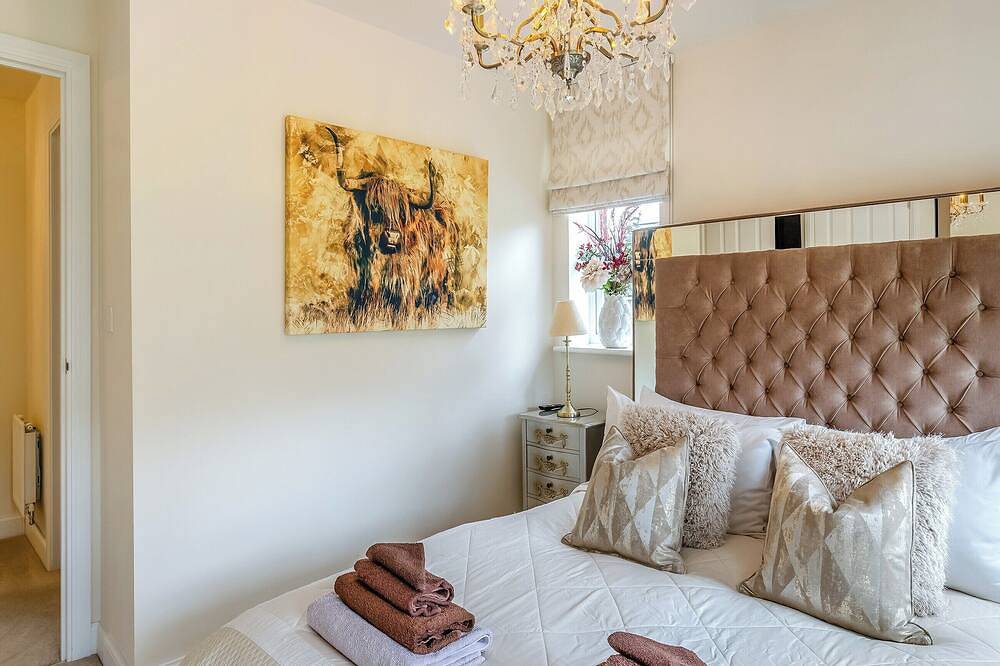 3 bedroom accommodation in Buxton in Derbyshire