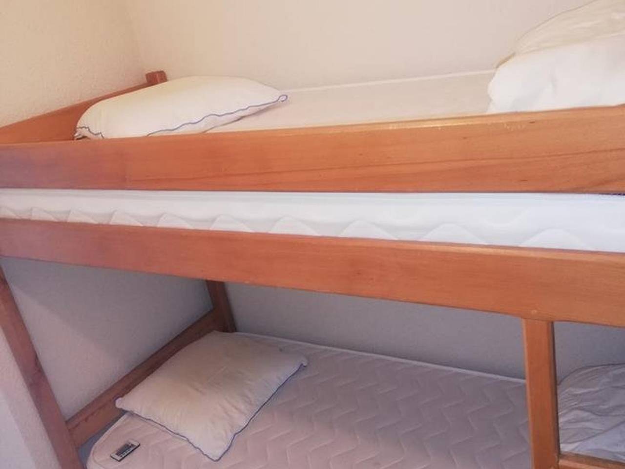 Ganzes Studio, Helles Studio mit Terrasse und Parkplatz nahe Barcelonnette in Barcelonnette, Espace Lumière