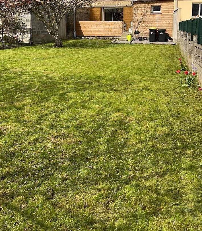 Gîte pour 7 personnes, avec terrasse dans Neuville-Saint-Rémy - 3