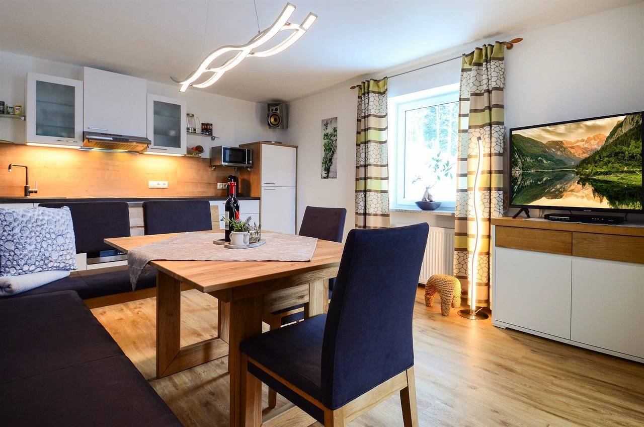 Ganze Ferienwohnung, Appartement "Bernstein" in Salzkammergut-Berge, Abtenau