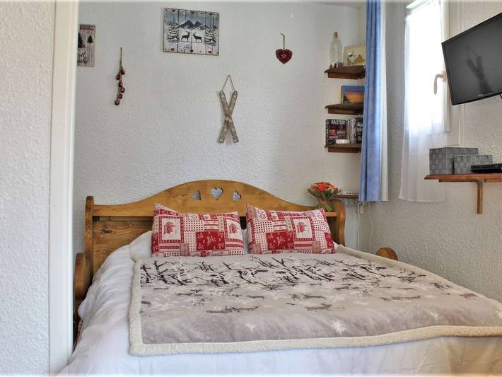 Apartamento entero, Estudio para 4 cerca de tiendas y pistas en Risoul in Station de Risoul, Risoul