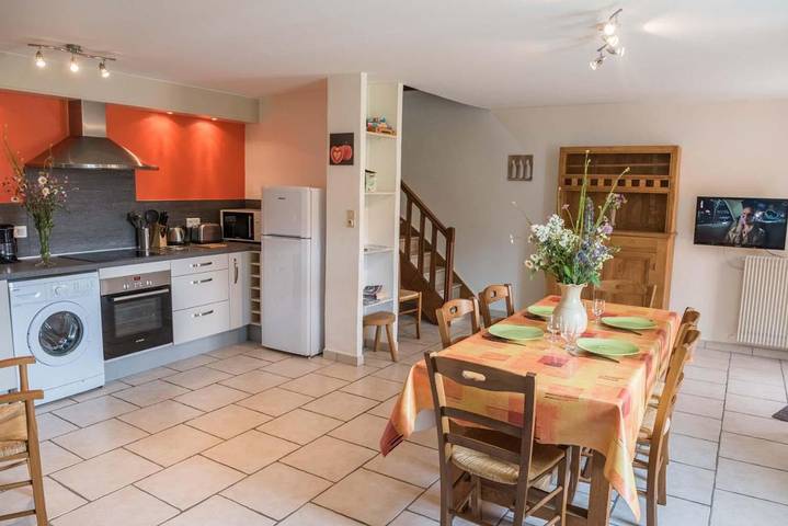 Location de vacances pour 7 personnes, avec Terrasse dans Les Monts-Verts
