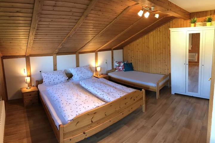Ganze Wohnung, Charmante Ferienwohnung in Alleinlage mit wunderbarer Aussicht in Halblech, Bayerisch Schwaben