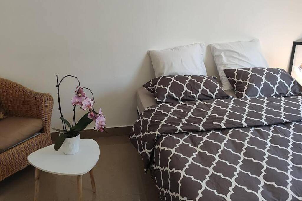 Appartement entier, Appartement 3 pièces avec terrasse au soleil in Le Thoronet, Région de Draguignan