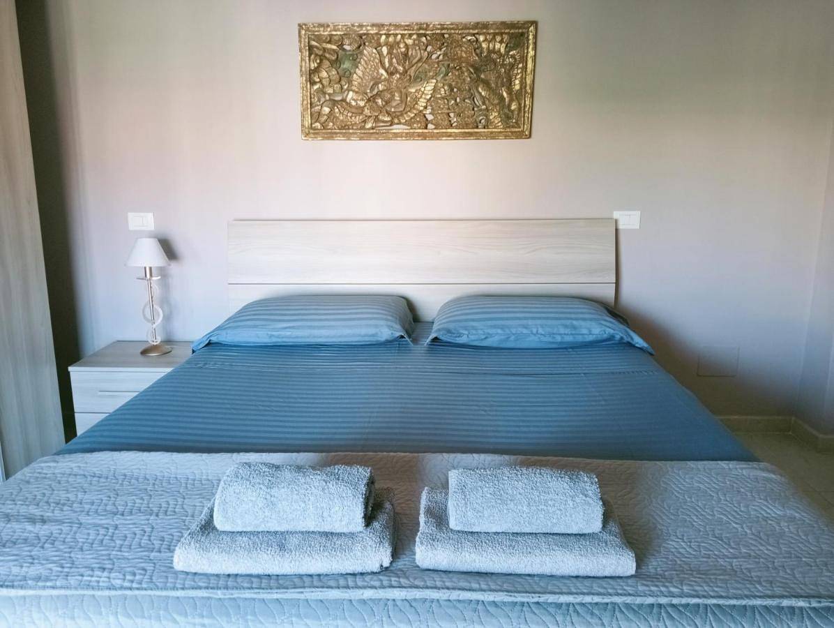 Appartamento intero, One-Bedroom Apartment with Sea View and Terrace in Rosignano Solvay, Rosignano Marittimo