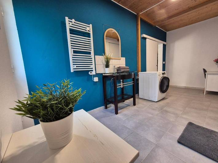 Gîte pour 4 personnes, avec Jacuzzi et Terrasse ainsi que Jardin et Vue à Tombebœuf - 2