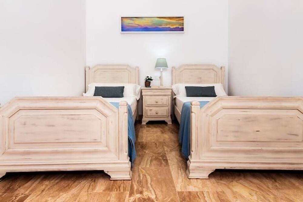 Bouganvilla House For 6 Persons in Ariany, Majorca Center