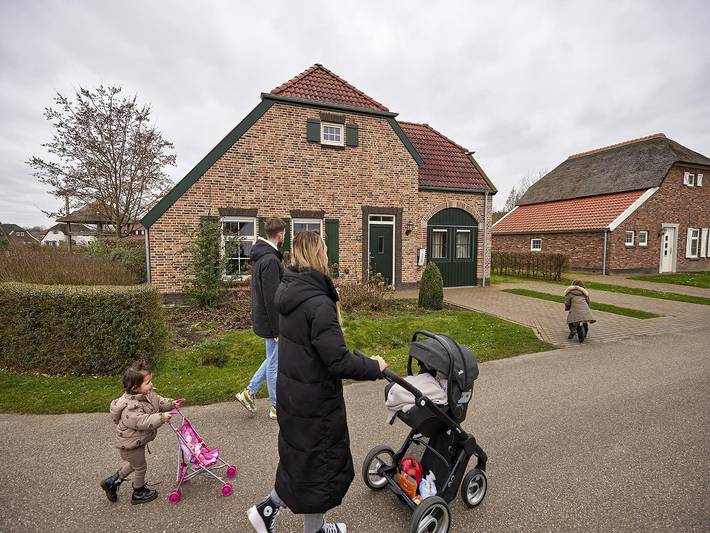 Vakantiehuis voor 11 personen, with Tuin and Zwembad as well as Sauna in Leudal