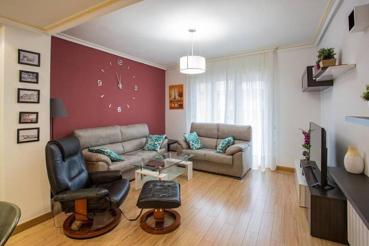 Apartamento de vacaciones para 6 personas, con balcón - 1