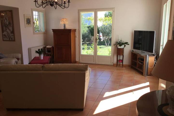 Location vacances maison piscine Mouries in Mouriès, Région d'Arles