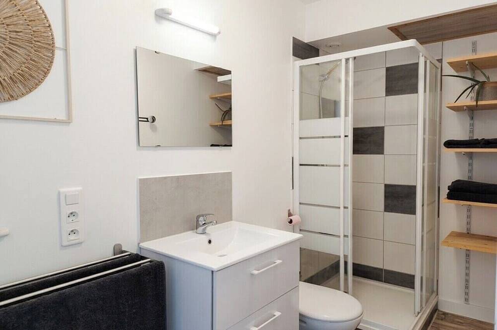 Apartamento entero, Elegant new apartment just a stone's throw from the market in Montbrison