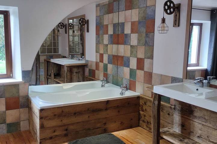 Gîte pour 12 personnes, avec jacuzzi ainsi que sauna et jardin à Rupt-sur-Moselle - 4