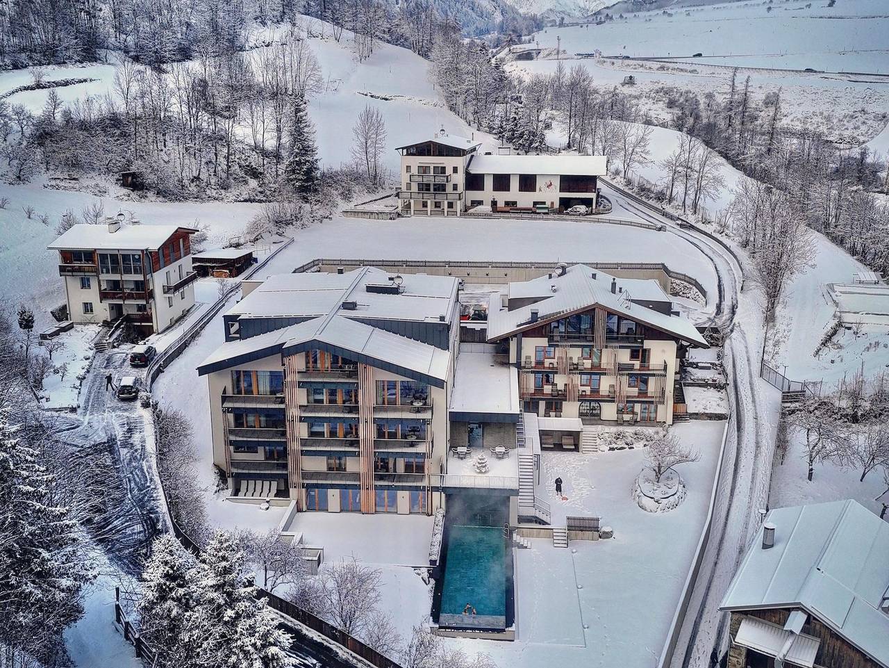 Aparthotel Maraias - Luxury Suites & Apartments - Venusta Garten Doppelzimmer in Burgeis, Mals