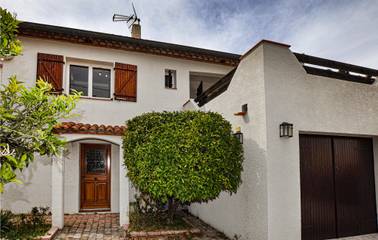 Gîte pour 5 personnes, avec piscine ainsi que jardin et terrasse à Saint-André