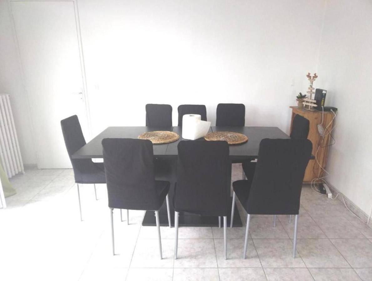 Appartement entier, Suite familiale face au square arboré in Enghien-les-Bains, Val-d'Oise