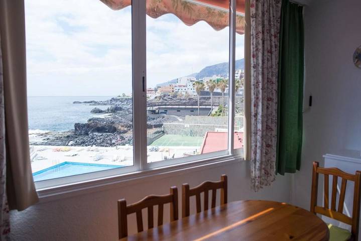 Ferienwohnung für 4 Personen, mit Pool und Ausblick in Puerto de Santiago