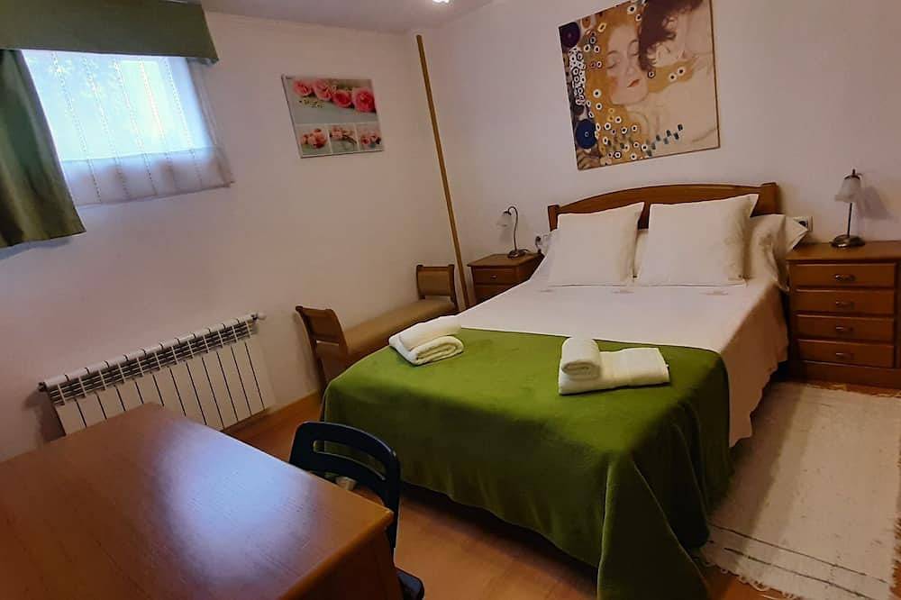 Ganze Wohnung, Gemütliche Wohnung (Erdgeschoss) In Der Nähe Von Santiago in Brión, Costa de Galicia